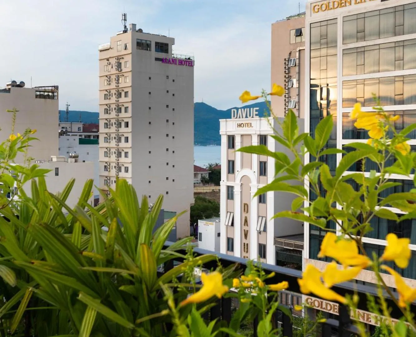 Louis Mo Apartment Da Nang Vietnam